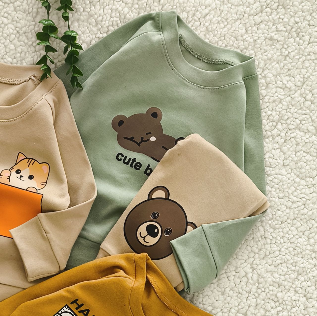 سیسمونی تربچه بلوز شلوار بچه گانه پاییزه پنبه دورو مدل درنا (۰ تا ۱۸ ماه) ۱۵۴۰