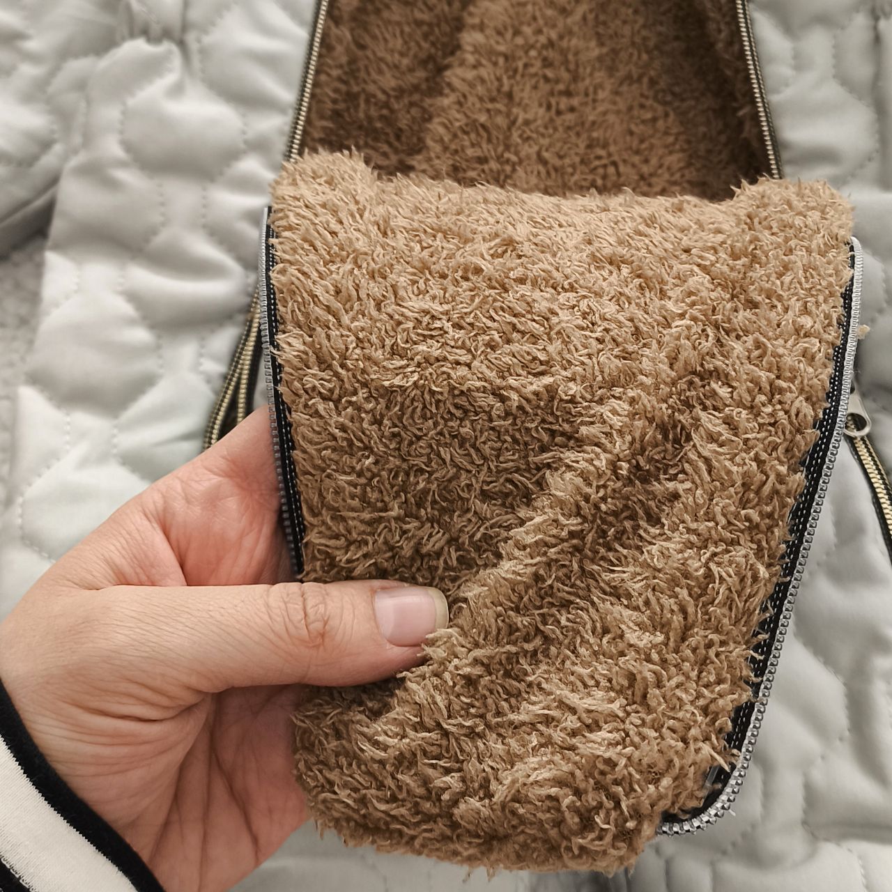 سیسمونی تربچه کاپشن سرهمی کتان داخل خز بسیار گرم (۰ تا ۲۴ ماه) ۱۵۵۵