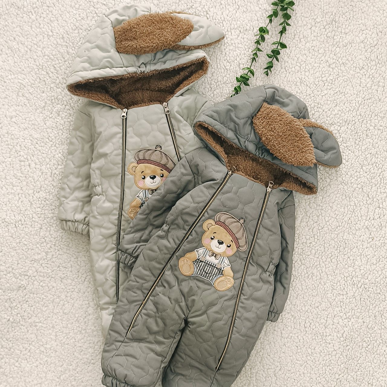 سیسمونی تربچه کاپشن سرهمی کتان داخل خز بسیار گرم (۰ تا ۲۴ ماه) ۱۵۵۵